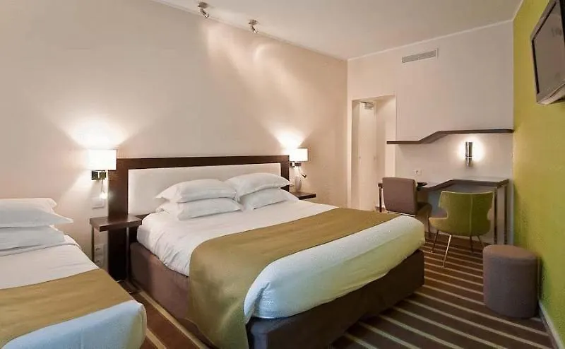 Hotel Doisy Etoile - Orso 4*