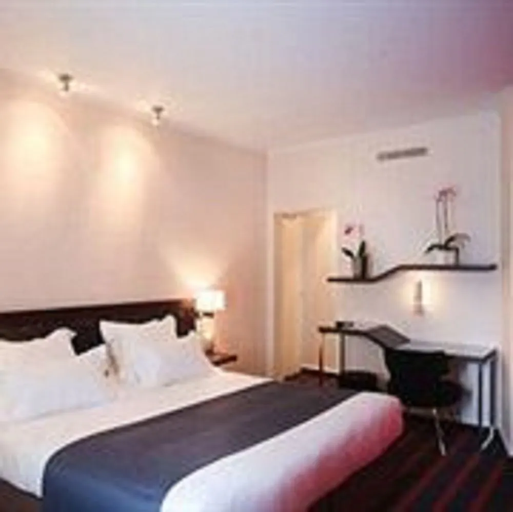 Doisy Etoile - Orso 4* Париж
