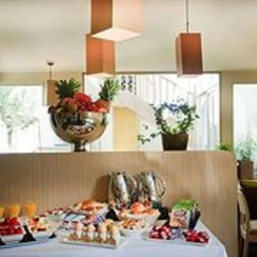 Doisy Etoile - Orso 4* Париж